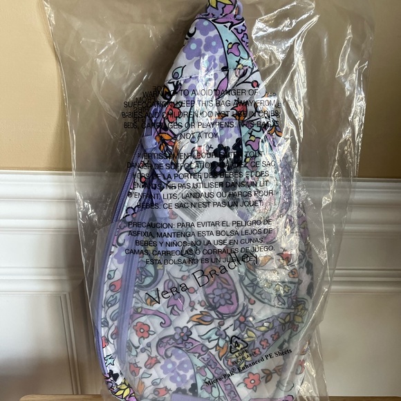 NWT Vera Bradley Essential Sling Backpack ~ MADDALENA PAISLEY ~ Full Size Cotton - Picture 9 of 10